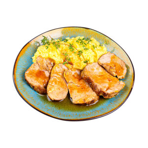 Свинско стек филе с картофено пюре и мащерка